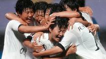 Momen emosional mewarnai kemenangan comeback tim Korea Utara, Naegohyang atas tim Korea Selatan, Suwon FC dalam laga semifinal Liga Champions Asia Wanita 2026. (AP Photo/Lee Jin-man)