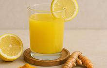 6 Alasan Kenapa Minum Air Hangat Lemon dan Kunyit di Pagi Hari Itu Wajib!