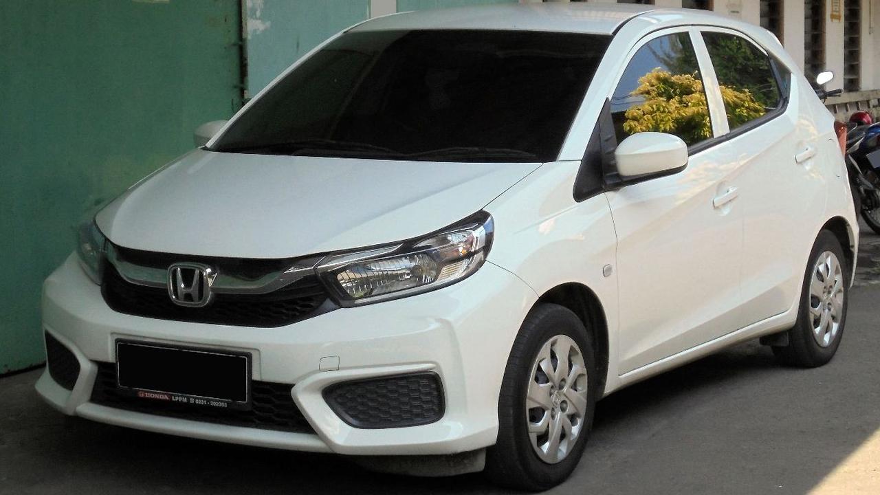 adalah mobil yang sangat populer di Indonesia