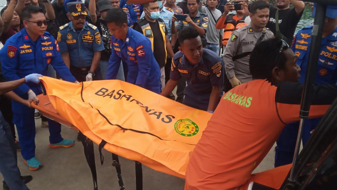 Geger Mayat Wanita Tanpa Busana Mengambang di Perairan Taman Nasional Komodo