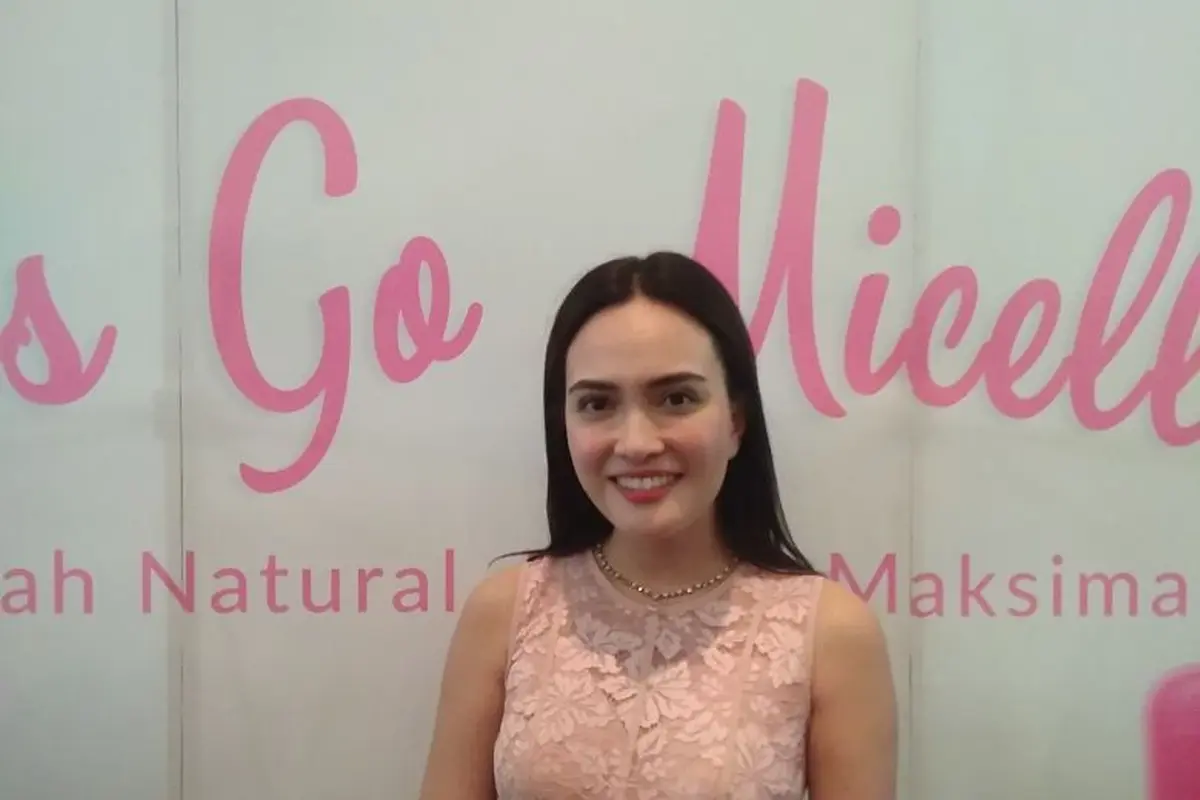 Rahasia Kulit Cantik Shandy Aulia Meski Sering Pakai Makeup