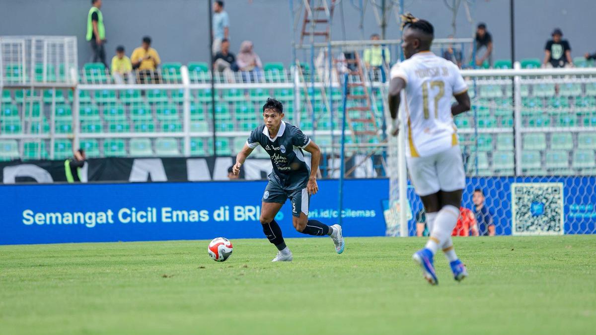 Andy Setyo Bertekad Menjadi Tulang Punggung di PSIS Semarang