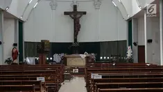 Suasana usai penyerangan Gereja St Lidwina Bedog, Sleman, Yogyakarta, Minggu (11/2). Penyerangan dilakukan oleh seorang remaja. (Liputan6.com/Arya Manggala)