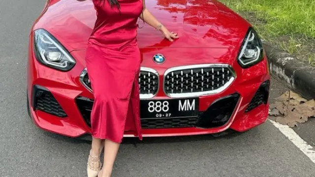 Miss Cindy (Instagram)
