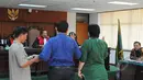 Para saksi bersumpah memberikan kesaksian yang benar saat menjalani sidang dengan terdakwa Raja Bonaran di Pengadilan Tipikor, Jakarta, Senin (30/3/2015). (Liputan6.com/Herman Zakharia)