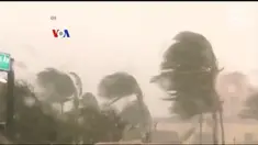 Berbagai tempat penampungan kewalahan menerima warga yang telah beberapa hari diperintahkan evakuasi. VOA