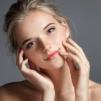 ilustrasi  Cara mudah memperbaiki skin barrier yang rusak/RomarioIen/shutterstock