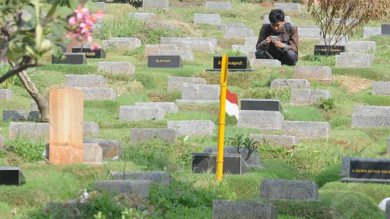 Tradisi Ziarah Makam Jelang Ramadan