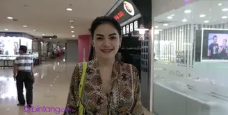 Nikita Mirzani akui dirinya khawatir berlebihan dengan keamanan anak-anaknya. Sibuk bekerja di luar rumah dan perkembangan anak yang sudah mulai dewasa, membuat Nikita selalu mengajarkan anak-anak untuk lebih waspada terhadap sekitar.