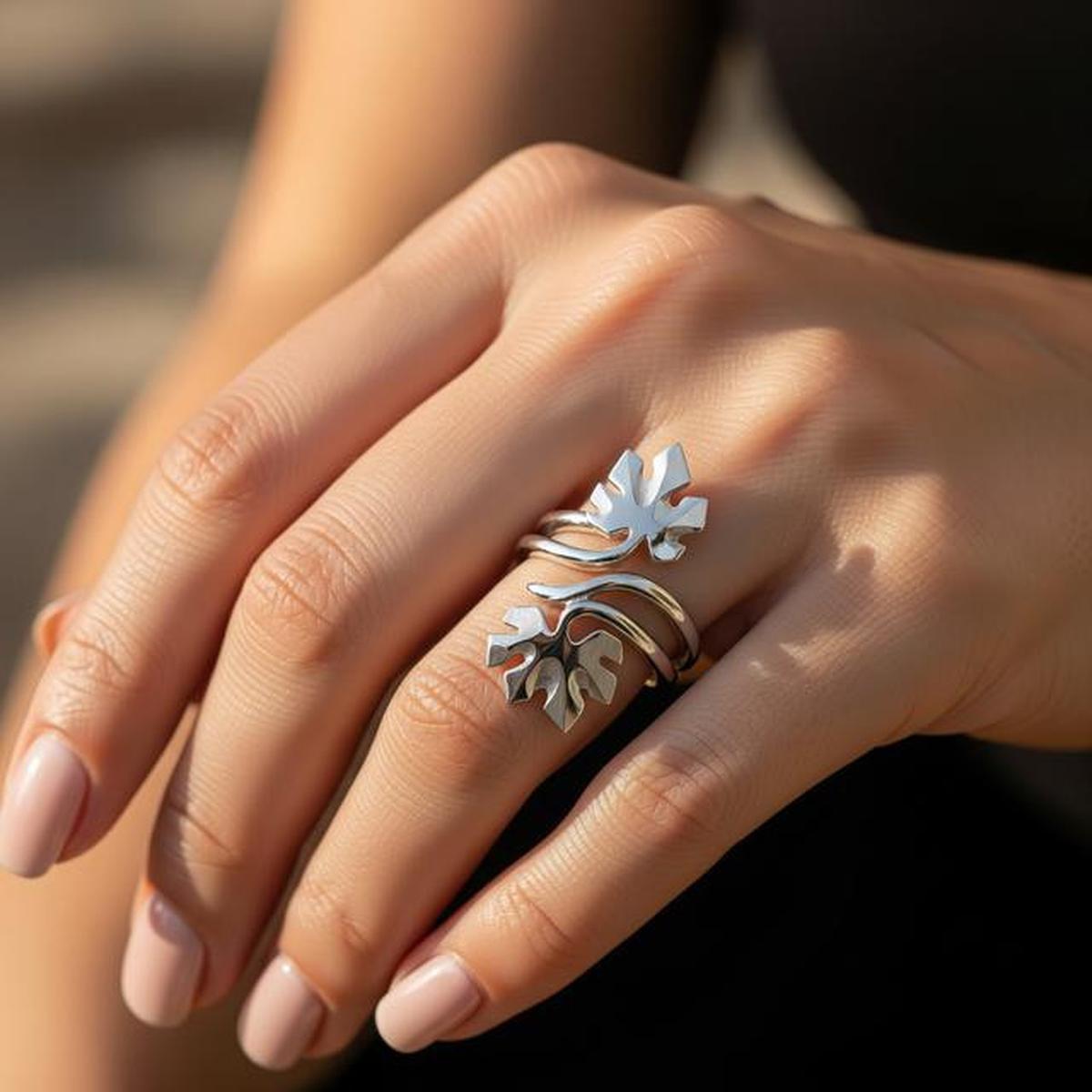 7 Cincin Model Daun Anggur yang Cantik dan Estetik untuk Koleksi Perhiasanmu di 2025