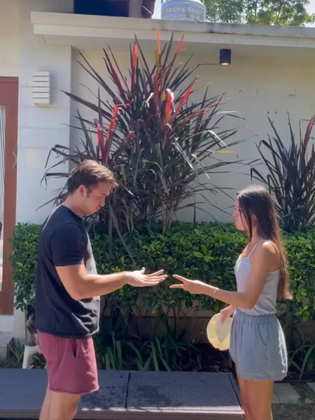 Stefan William bersama Ria Andrews sang kekasih (Foto: Instagram stefannwilliam)