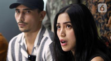 FOTO: Jessica Iskandar Beberkan Kasus Penipuan dan Penggelapan Investasi Mobil di Bali