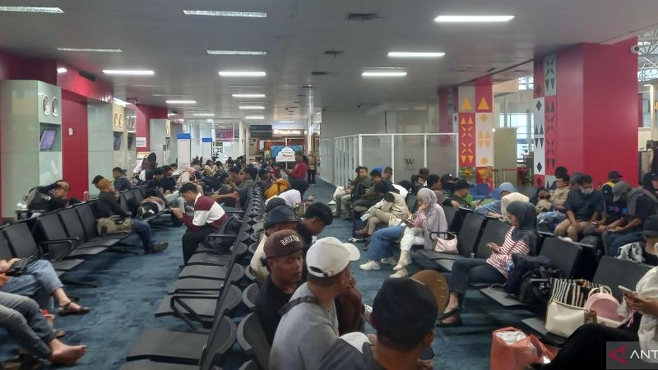 Bandara Depati Amir Pangkalpinang Mulai Dipadati Pemudik Lebaran 2026