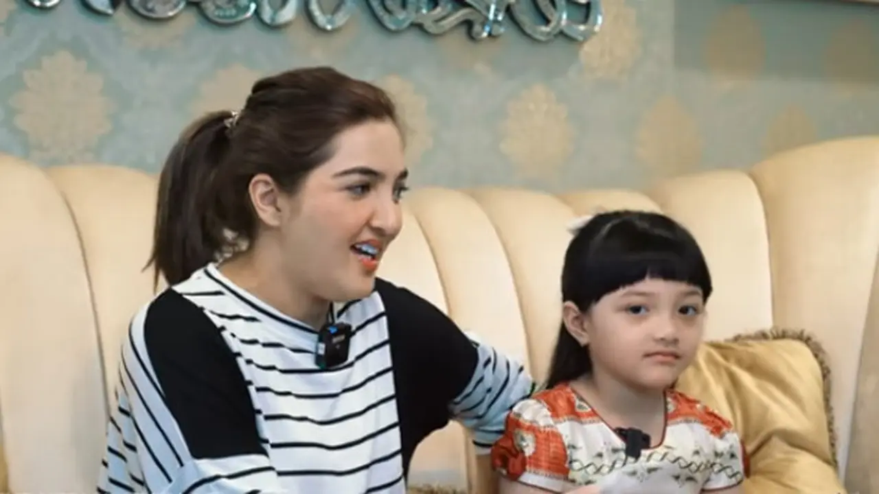 [Fimela] Ashanty dan Arsy