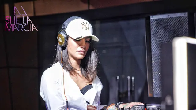 [Bintang] Sheila Marcia