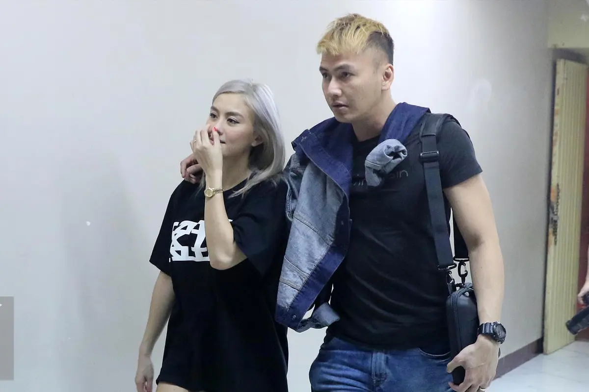 Agnes Monica alias Agnez Mo bersama Wijaya Saputra
