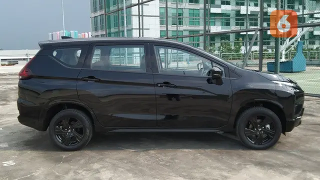 Mitsubishi Xpander Rockford Fosgate Black Edition
