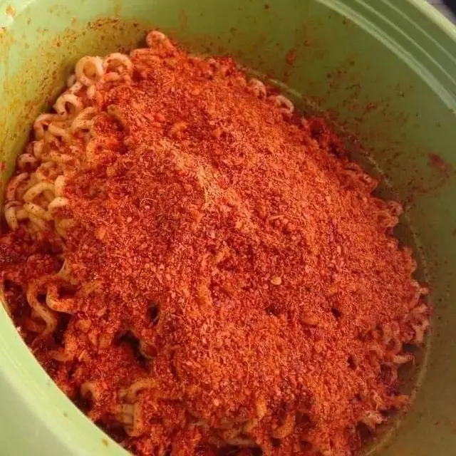 6 Kreasi Makanan dan Minuman Cabai Ini Nyeleneh, Bikin Sakit Perut Duluan