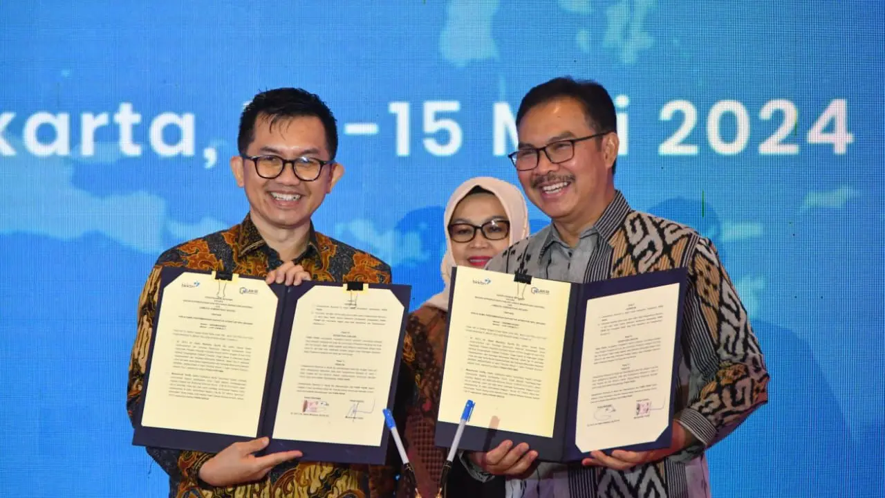 Kepala Badan Kependudukan dan Keluarga Berencana Nasional (BKKBN) dr. Hasto (kanan) (Istimewa)
