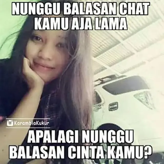 6 Meme Kocak Orang Menanti Chat Balasan dari Gebetan Ini Sedih