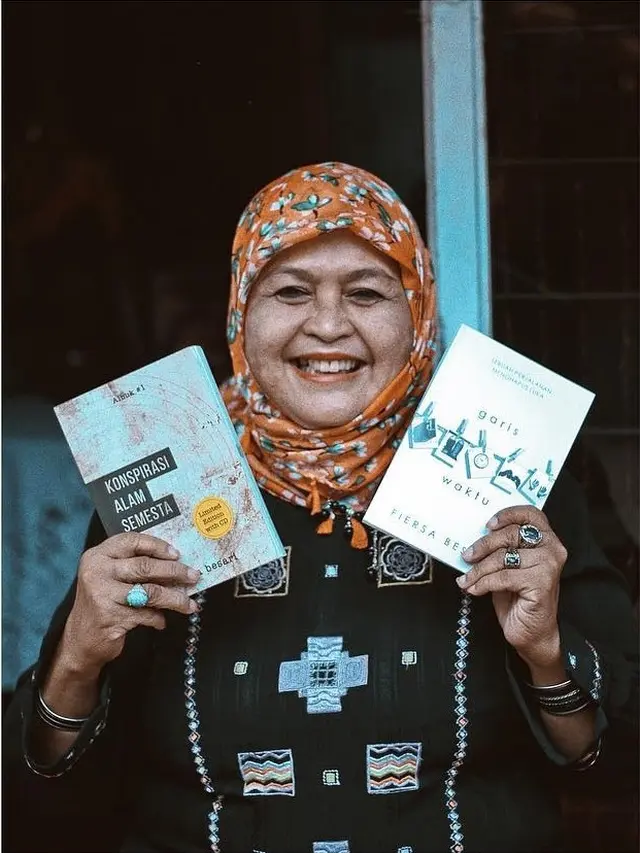Fiersa Besari dan Ibu