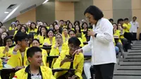 Menteri Keuangan (Menkeu) Sri Mulyani Indrawati menyambangi Fakultas Ekonomi dan Bisnis Universitas Indonesia (FEB UI)  untuk mengisi kuliah perdana Pengantar Ekonomi bagi mahasiswa baru 2024, pada Senin, 27 Agustus 2024.