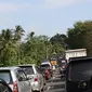 Jalur tengah Jawa macet parah hingga mencapai 12 kilometer, Kamis (29/6/2017). (Liputan6.com/Fajar Eko Nugroho)