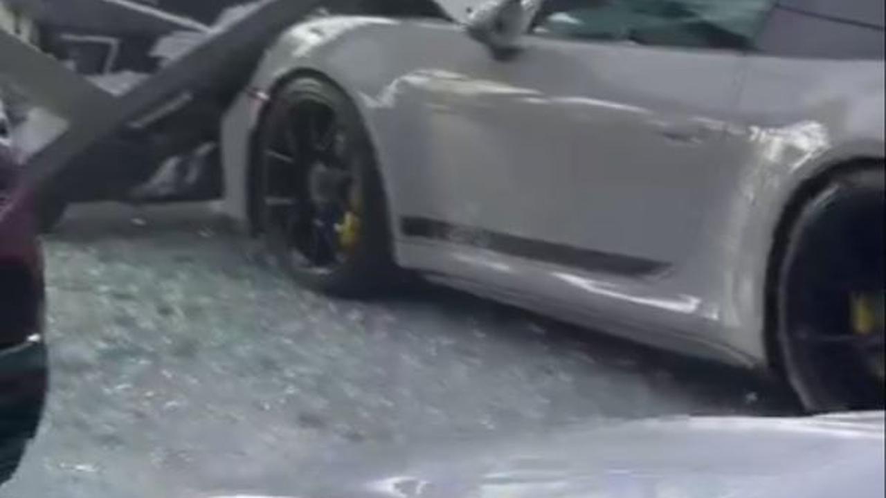 Respons Ivan’s Motor soal Tragedi Xpander Tabrak Porsche Senilai Rp8,9 M di Showroom Mewah PIK