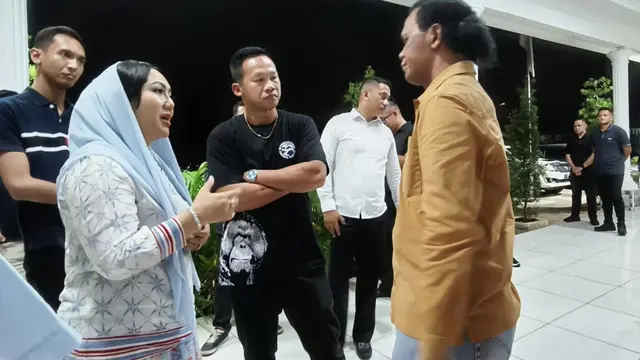Aktivitas Daud Yordan di dunia politik. Bertemu Diah Warih dan Hercules
