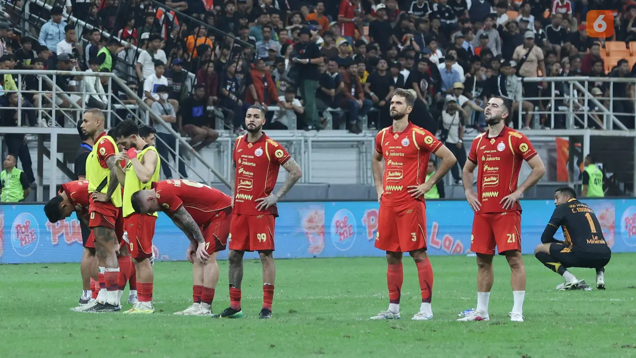 Foto: Wajah Lesu Pemain Persija Setelah Ditahan Imbang Dewa United di BRI Super League