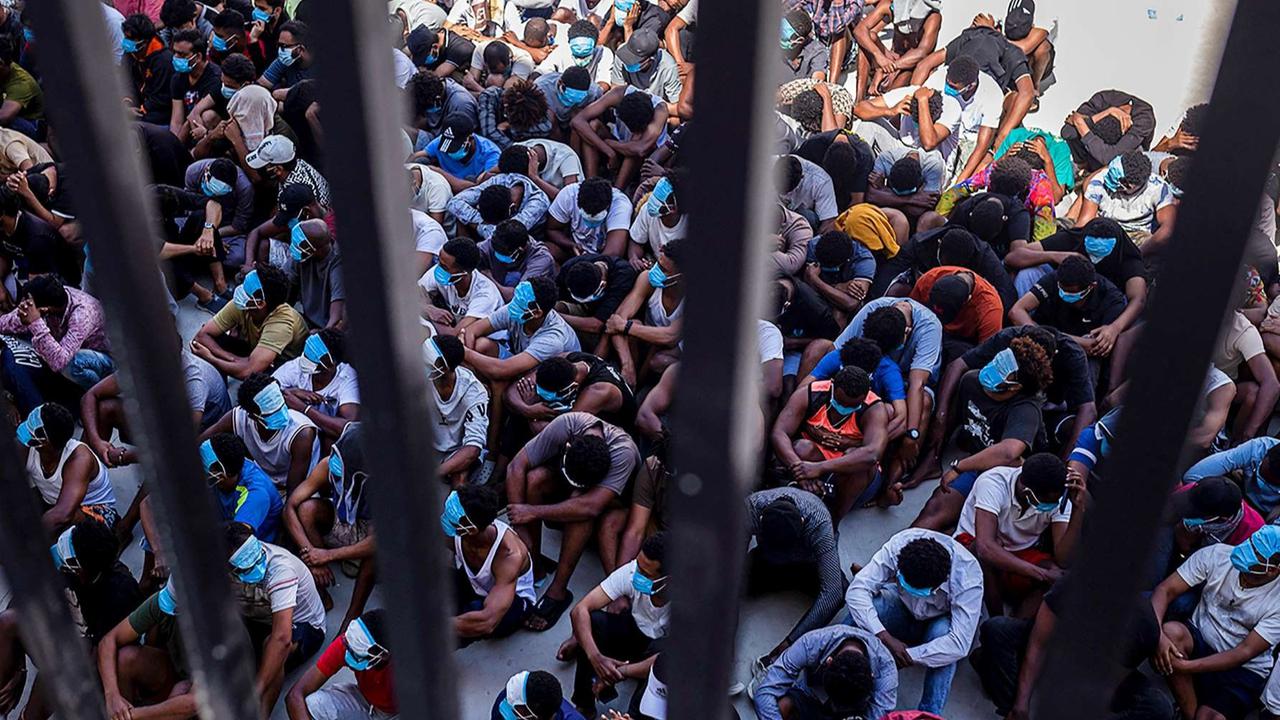 FOTO: Potret Ribuan Pekerja Jaringan Penipuan Online Internasional Terjebak di Myanmar, Ada Warga Indonesia