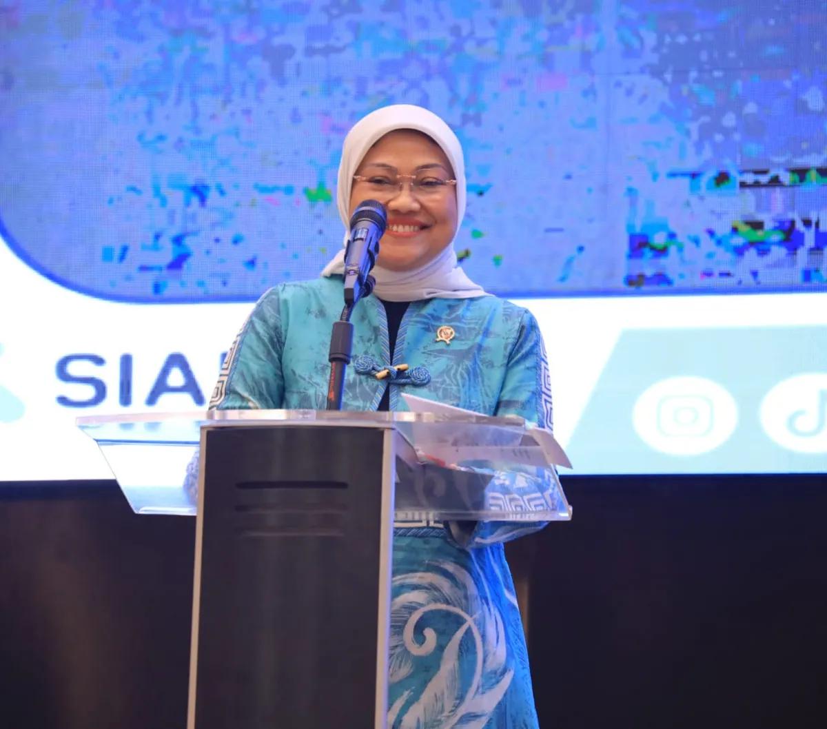 "Permenaker&nbsp;No 18/2022 itu memang hanya berlaku untuk (perhitungan upah minimum) tahun 2023. Untuk (perhitungan upah minimum) 2024 dan seterusnya kita sudah memiliki payung hukum," ujarnya.&nbsp;