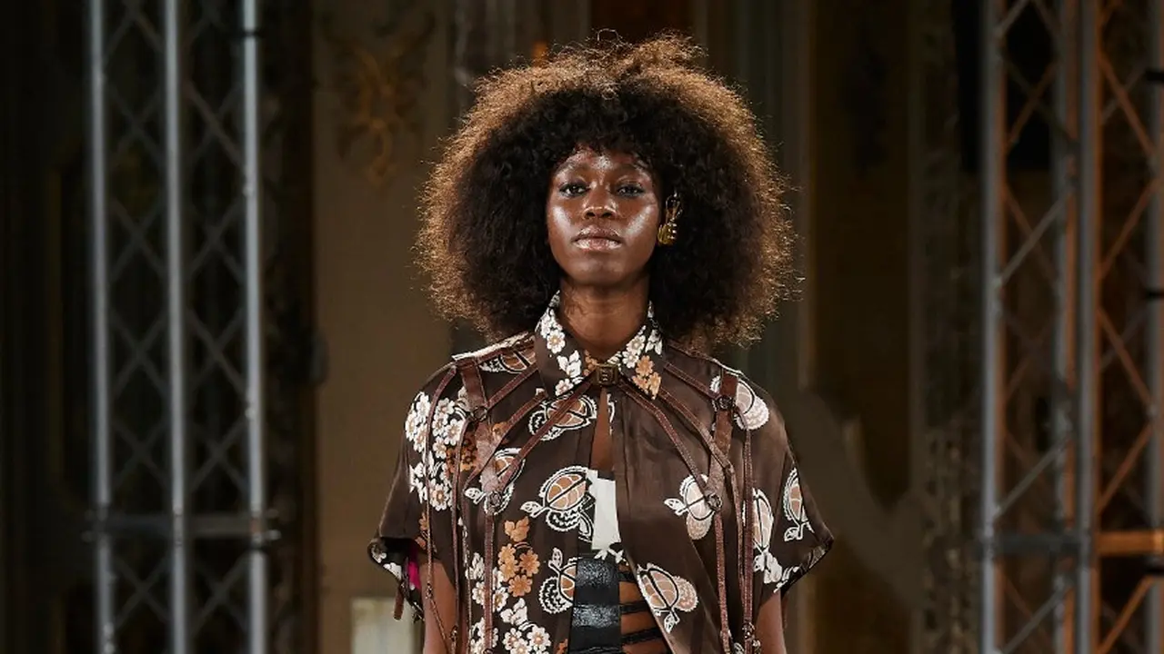 Batik Durian Lubuklinggau Eksis di Panggung Milan Fashion Week 2021