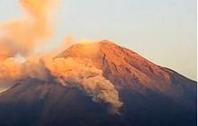 Gunung Marapi Sumbar Kembali Erupsi Setelah Mereda Lebih dari Sepekan