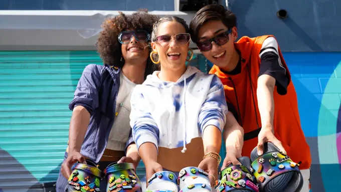 Koleksi terbaru crocs