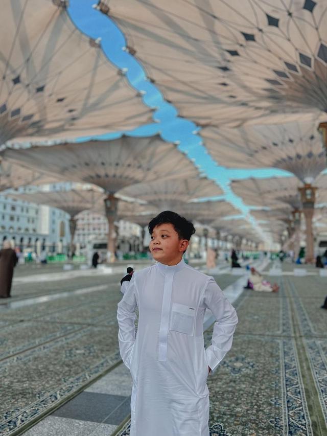 Megi Irawan dan Riva Syahdila