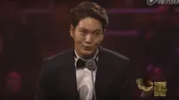 Joo Won berhasil membawa pulang penghargaan sebagai aktor paling populer se-Asia. Seperti apa ceritanya?