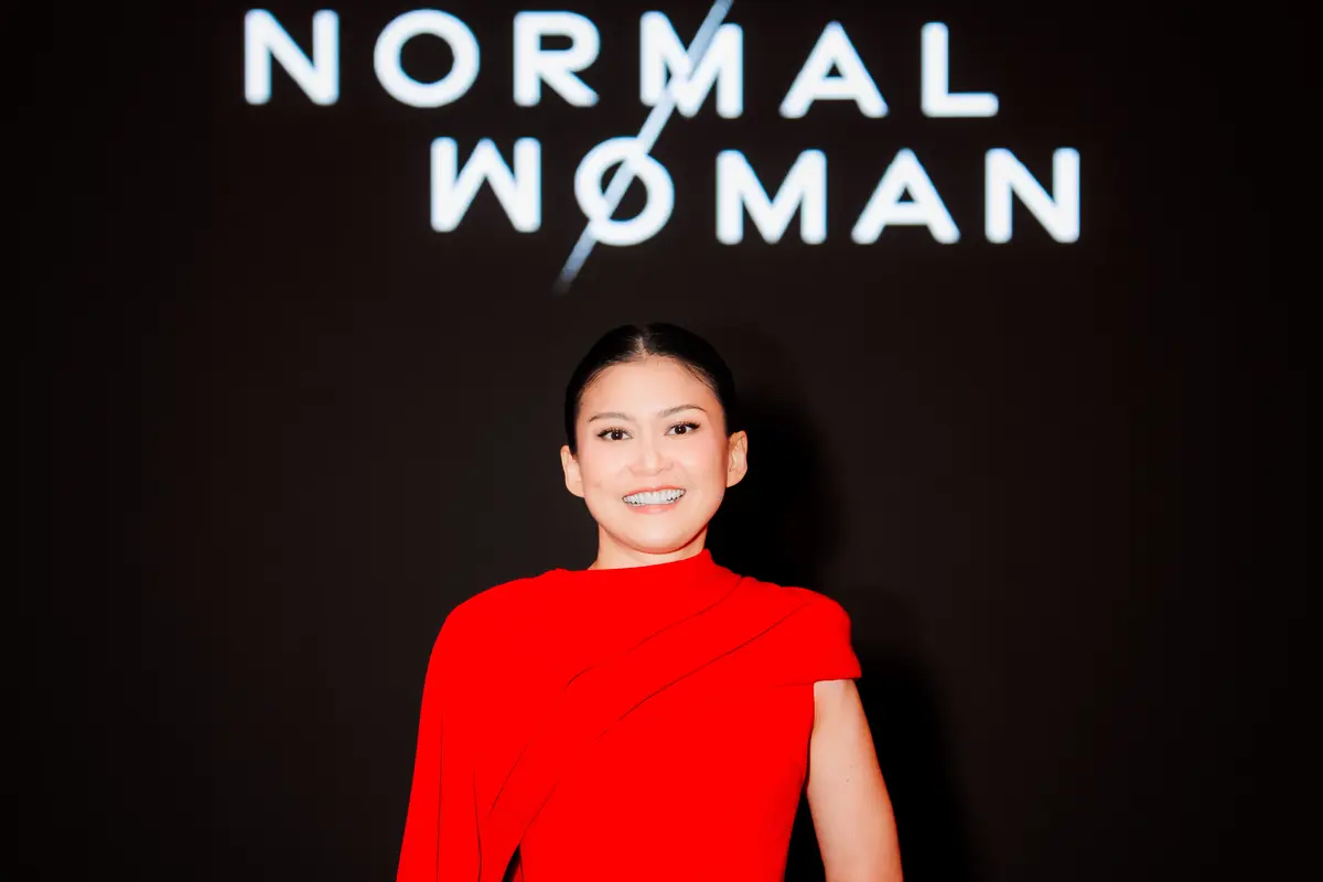 Marissa Anita dalam konferensi pers film A Normal Woman. (dok. Netflix)