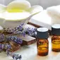 Selain wanginya yang menenangkan, minyak lavender juga bermanfaat untuk perawatan wajah maupun kecantikan. 