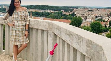 Marshanda saat berlibur di Kroasia