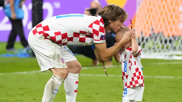 Foto: Momen Kemeriahan dan Kebahagiaan Pemain Kroasia Rayakan Peringkat Ketiga Piala Dunia 2022