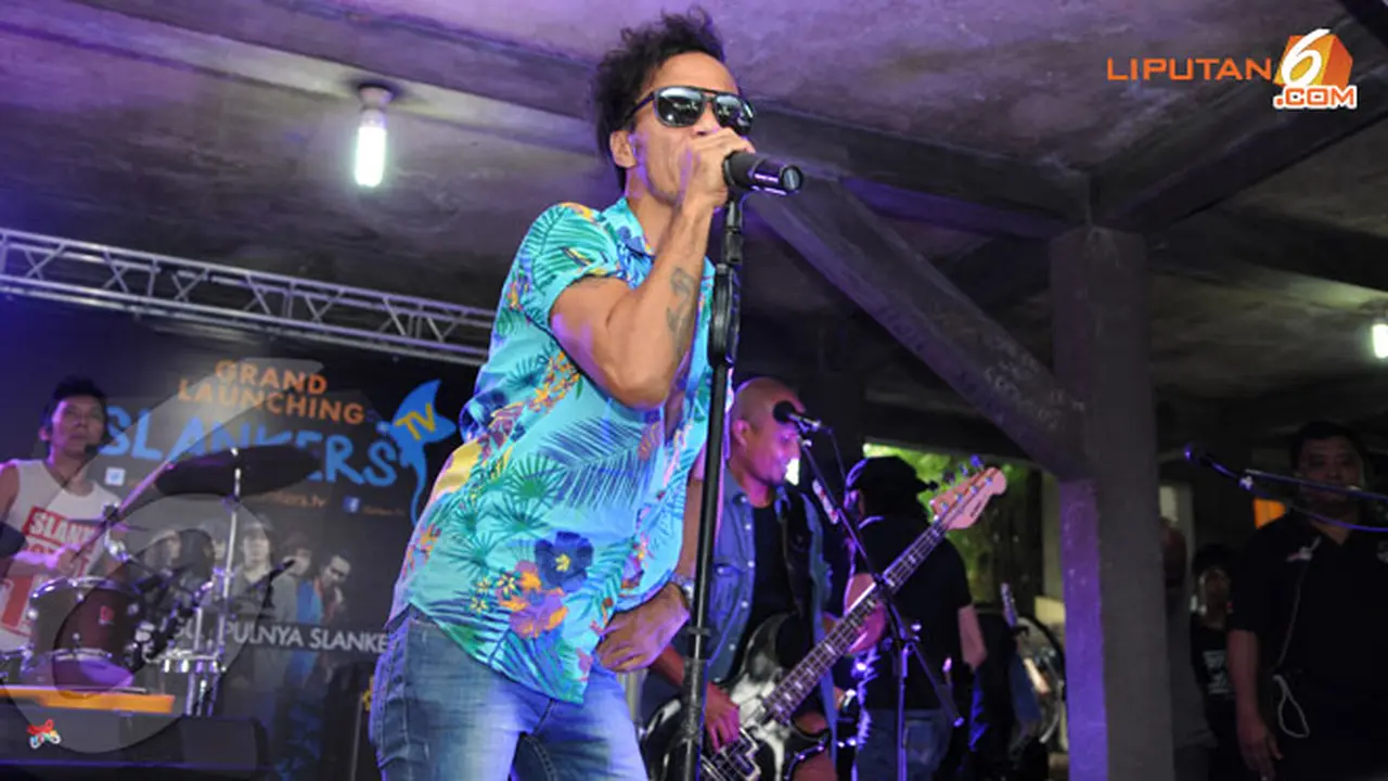 slank-galeri-4-131019b.jpg