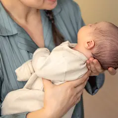 Sakit pergelangan tangan Ibu (Foto: Freepik.com)