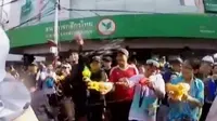 14 pemuda mabuk minuman keras mencabuli siswi kelas 2 SMP. Selain itu, peringati tahun baru Thailand warga saling menyemprotkan air.
