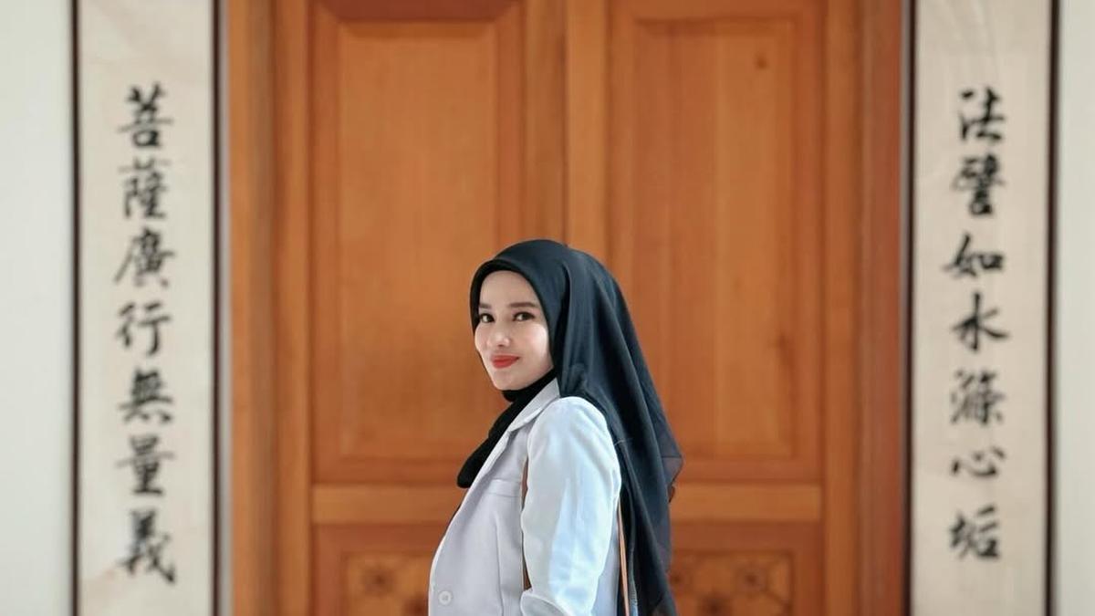 2 Prestasi Influencer Ayu Widyaningrum, Jadi Pembicara di India Hingga Hiasi Cover Majalah Internasional