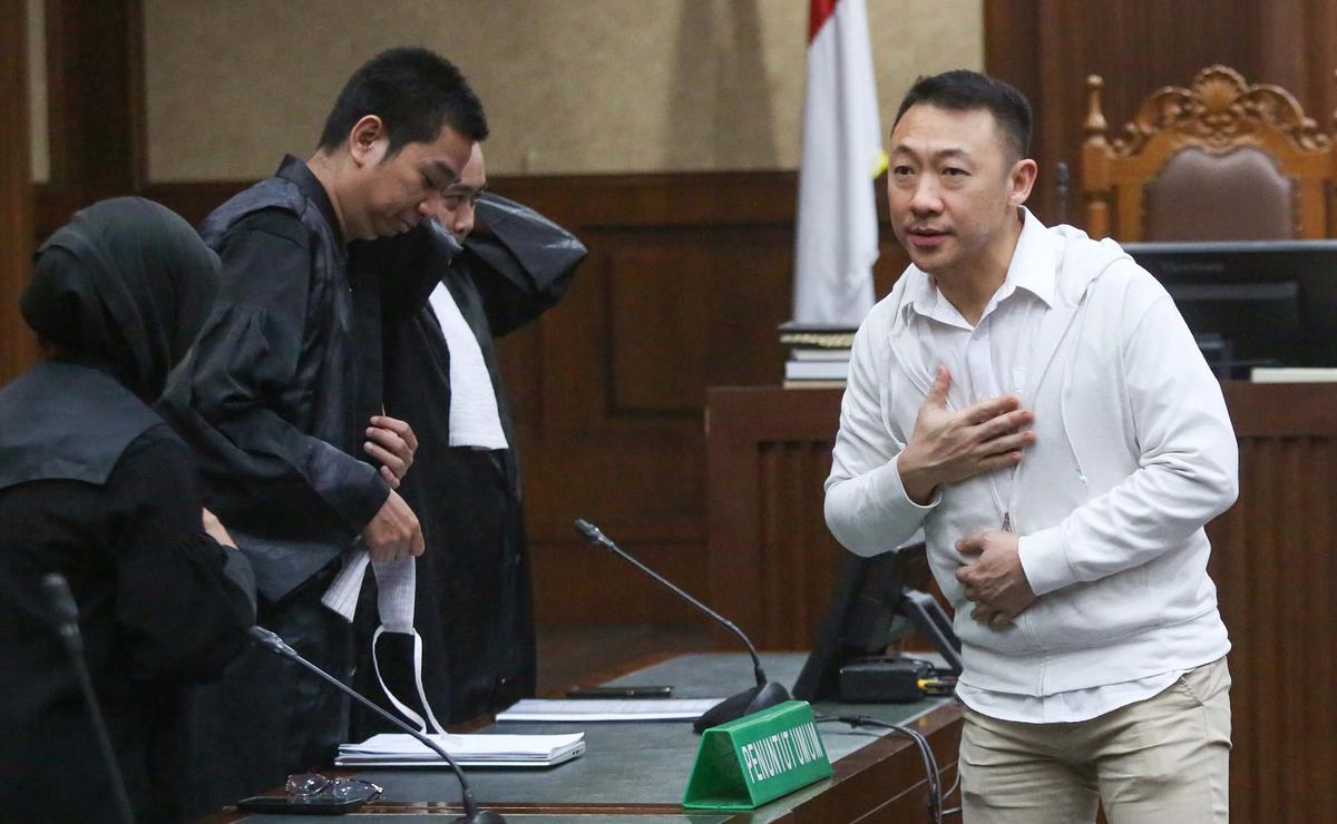 FOTO:  Pemilik Blueray Cargo  Dituntut Tiga Tahun Penjara dalam Kasus Suap Bea Cukai