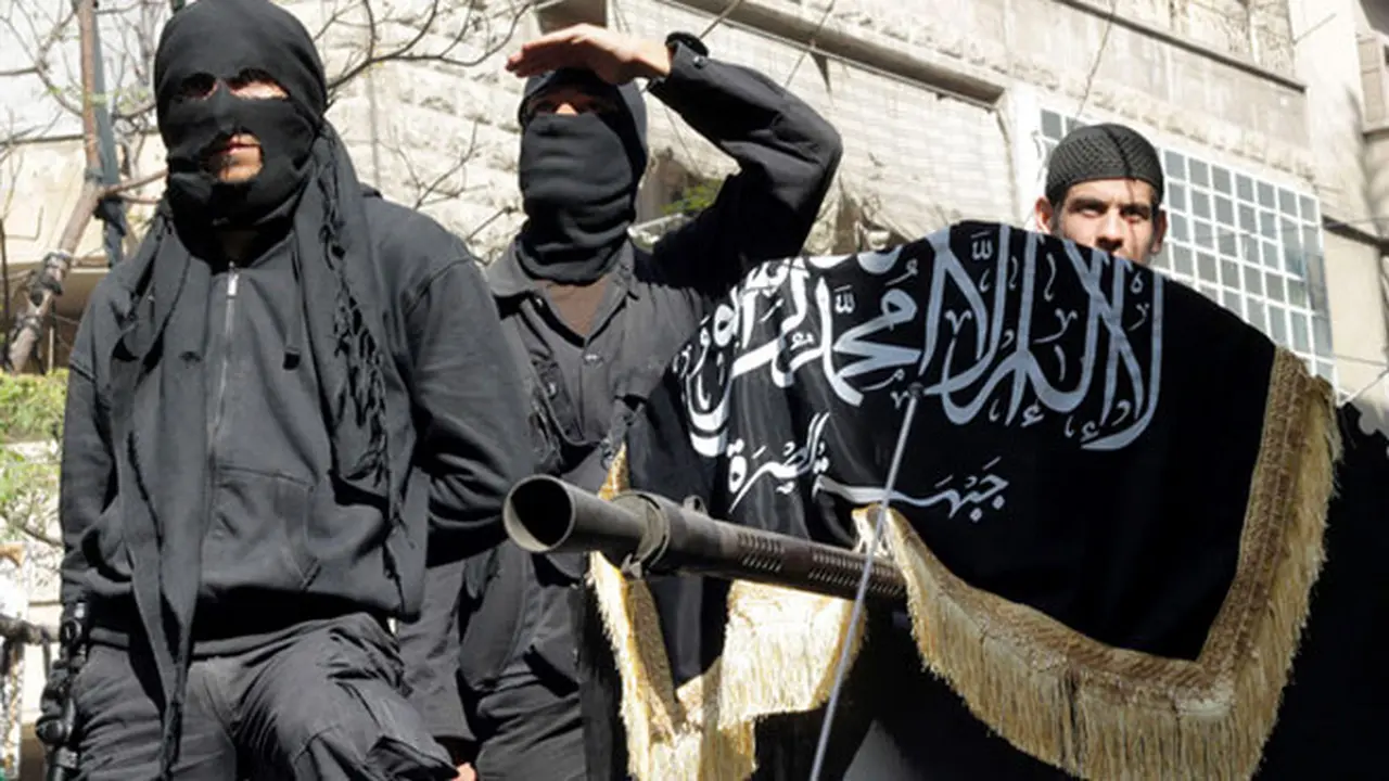 al-qaeda-ancam-131110c.jpg