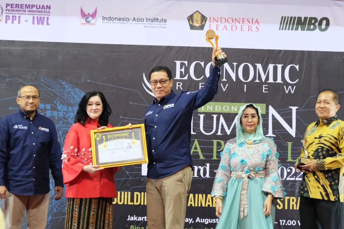 PT Bank Muamalat Indonesia Tbk meraih penghargaan Indonesia Human Capital Award VIII 2022. (Dok Bank Muamalat)