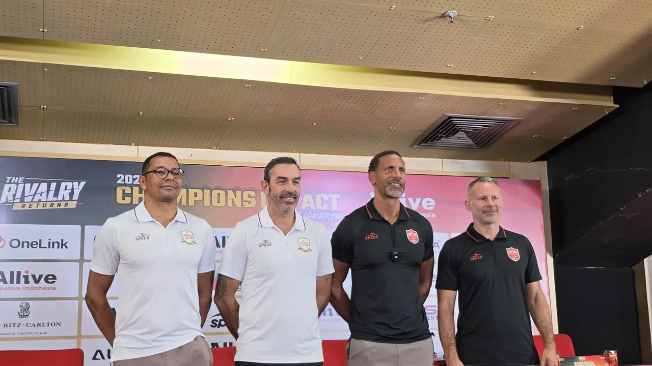 Gilberto Silva, Robert Pires, Rio Ferdinand dan Ryan Giggs
