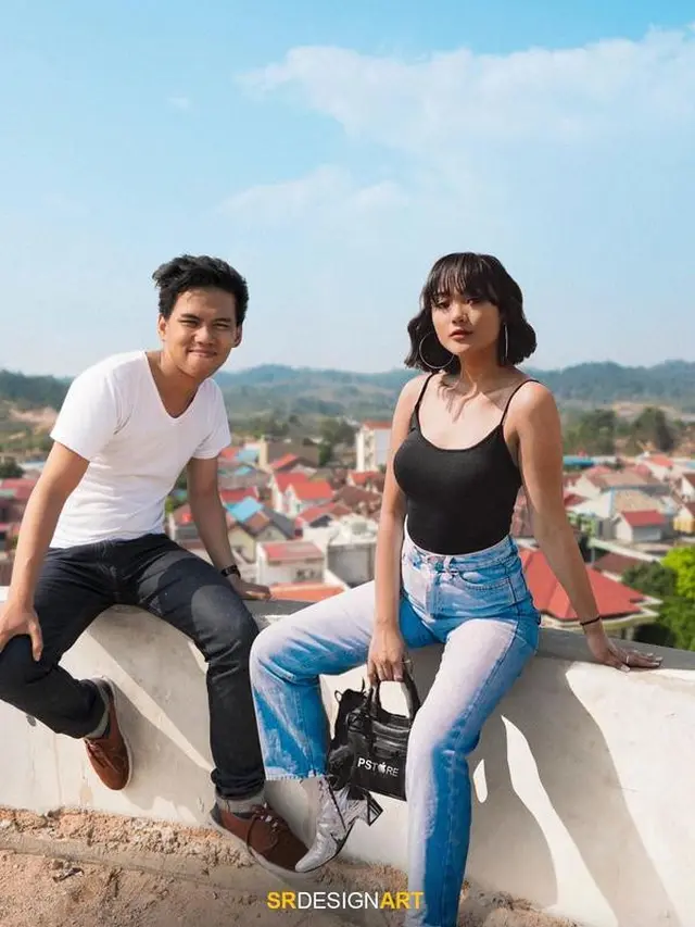 6 Editan Foto Marion Jola Bareng Fans Ini Bikin Ketawa Geli